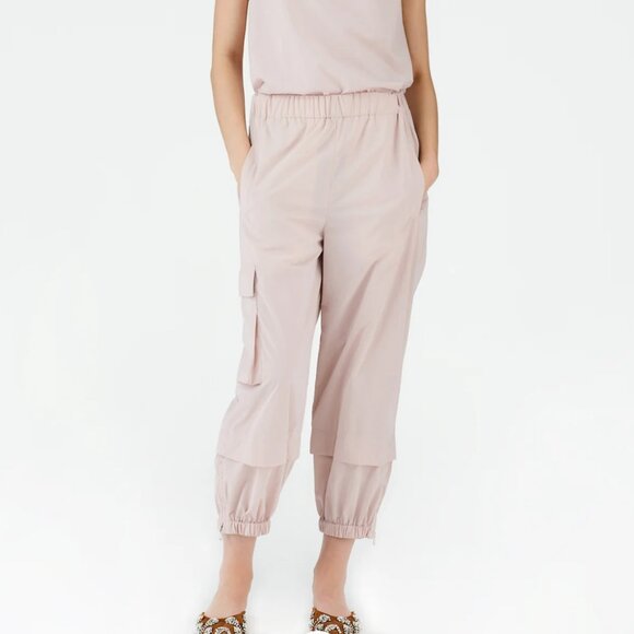 Tibi Powder Nylon Pull On Wilt Jogger. Pink. EUC. Size L regular. - Picture 6 of 12